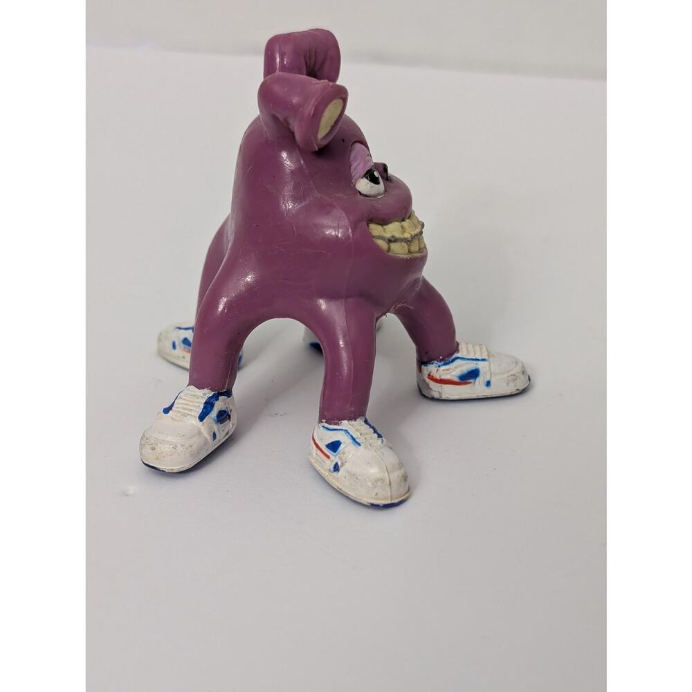 Vintage 1980s Keds Purple Alien Monster Promotional Figure Rare PVC Toy - Picture 4 of 7